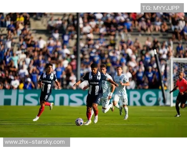 全球顶级球队汇聚一堂足球世俱杯精彩赛事即将开启 全球顶级球队汇聚一堂足球世俱杯精彩赛事即将开启